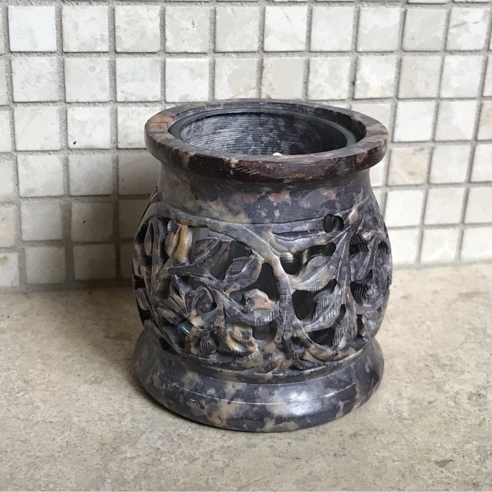 CARVED STONE HANDCRAFTED VOTIVE/TEALIGHT CANDLE HOLDER